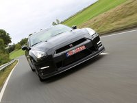Nissan GT-R 2012 Poster 1333377