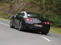 Nissan GT-R 2012 Poster 1333382