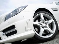 Mercedes-Benz SLK250 [UK] 2012 Mouse Pad 1333425