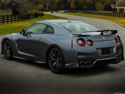 Nissan GT-R [US] 2018 poster