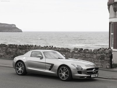 Mercedes-Benz SLS AMG [UK] 2011 calendar