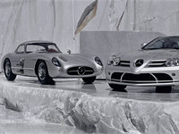 Mercedes-Benz SLR McLaren 2004 Mouse Pad 1334470
