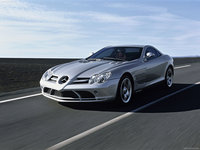 Mercedes-Benz SLR McLaren 2004 Longsleeve T-shirt #1334481