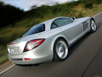 Mercedes-Benz SLR McLaren 2004 Mouse Pad 1334619