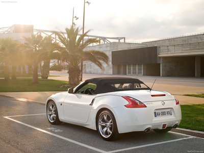 Nissan 370Z Roadster 2011 mouse pad