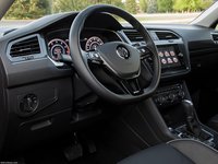 Volkswagen Tiguan [US] 2018 Mouse Pad 1335545