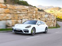 Porsche Panamera Turbo S E-Hybrid Sport Turismo 2018 Mouse Pad 1335585