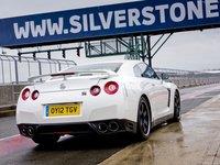 Nissan GT-R Track Pack 2012 stickers 1336327
