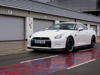 Nissan GT-R Track Pack 2012 Mouse Pad 1336334