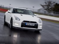 Nissan GT-R Track Pack 2012 puzzle 1336338