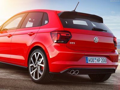 Volkswagen Polo GTI 2018 Mouse Pad 1336631