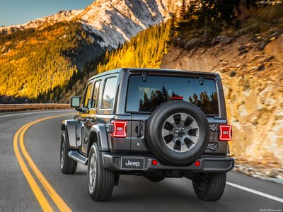 Jeep Wrangler Unlimited 2018 Poster 1337043