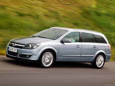 Opel Astra Station Wagon 2004 poster