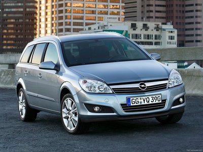 Opel Astra Station Wagon 2007 poster