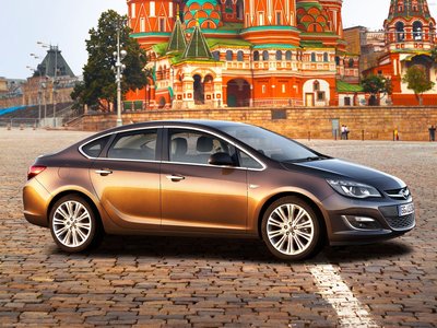 Opel Astra Sedan 2013 calendar