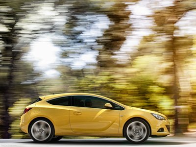 Opel Astra GTC 2012 puzzle 1338753