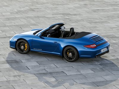 Porsche 911 Carrera 4 GTS 2012 puzzle 1339648