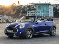 Mini Cooper S Convertible 2019 Mouse Pad 1341157