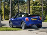 Mini Cooper S Convertible 2019 Mouse Pad 1341162
