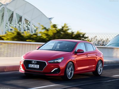 Hyundai i30 Fastback 2018 Poster 1341801