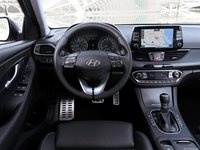 Hyundai i30 Fastback 2018 stickers 1341807
