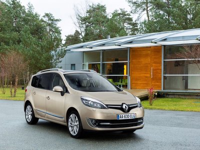 Renault Grand Scenic 2013 canvas poster