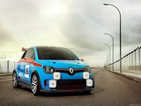 Renault Twin-Run Concept 2013 Poster 1342722