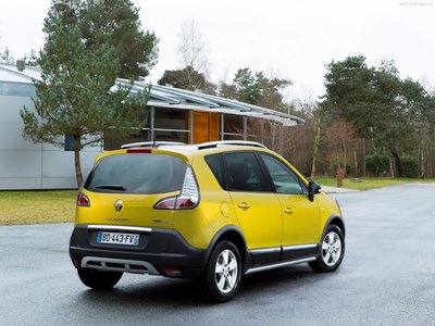 Renault Scenic XMOD 2013 poster