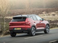 Volvo XC40 [UK] 2018 Longsleeve T-shirt #1343473