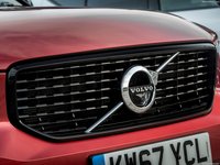 Volvo XC40 [UK] 2018 Longsleeve T-shirt #1343474
