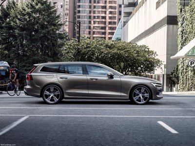 Volvo V60 2019 puzzle 1344950