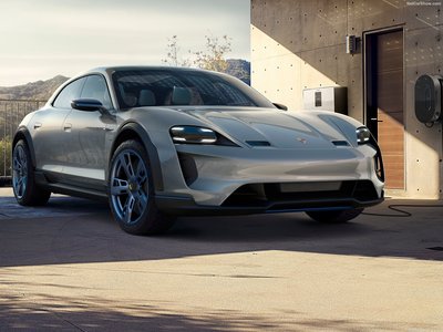 Porsche Mission E Cross Turismo Concept 2018 tote bag