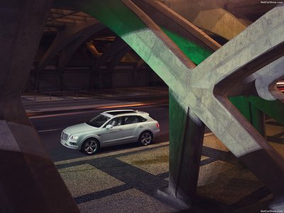 Bentley Bentayga Hybrid 2019 poster