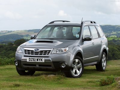 Subaru Forester 2011 canvas poster