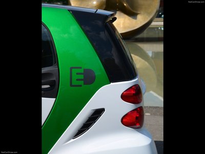 Smart fortwo electric drive 2013 stickers 1347820