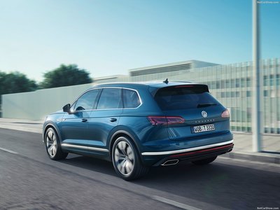 Volkswagen Touareg 2019 puzzle 1349109