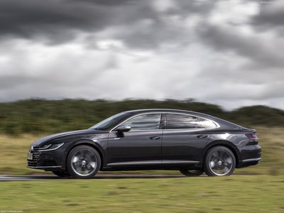 Volkswagen Arteon [UK] 2018 magic mug #1349674