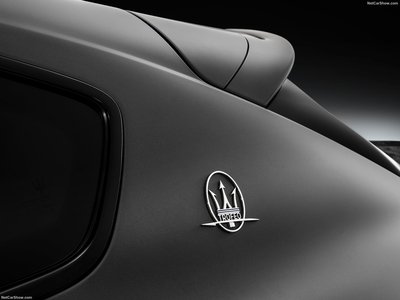 Maserati Levante Trofeo 2019 phone case