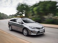 Toyota Auris Touring Sports 2013 Poster 1350428