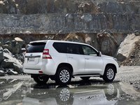 Toyota Land Cruiser 2014 Mouse Pad 1351032