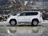 Toyota Land Cruiser 2014 mug #1351038