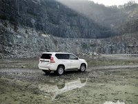 Toyota Land Cruiser 2014 Mouse Pad 1351042