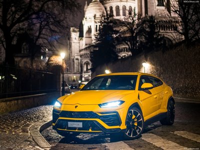 Lamborghini Urus 2019 magic mug #1351202