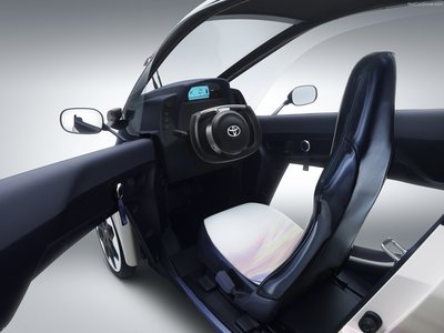 Toyota i-Road Concept 2013 Mouse Pad 1351240