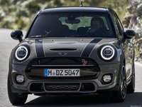 Mini Cooper S 5-door 2019 Mouse Pad 1351681