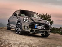Mini Cooper S 5-door 2019 Mouse Pad 1351684
