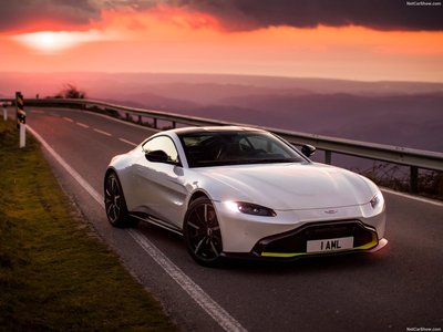 Aston Martin Vantage 2019 mug #1351788