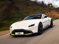 Aston Martin Vantage 2019 Mouse Pad 1351831