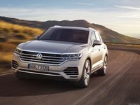 Volkswagen Touareg 2019 Longsleeve T-shirt #1352510