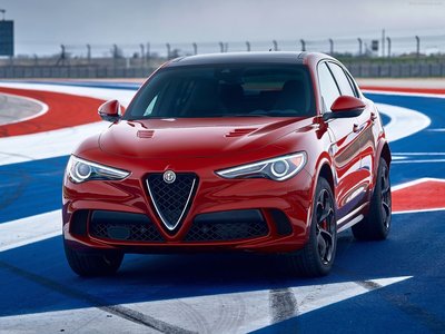 Alfa Romeo Stelvio Quadrifoglio [US] 2018 calendar
